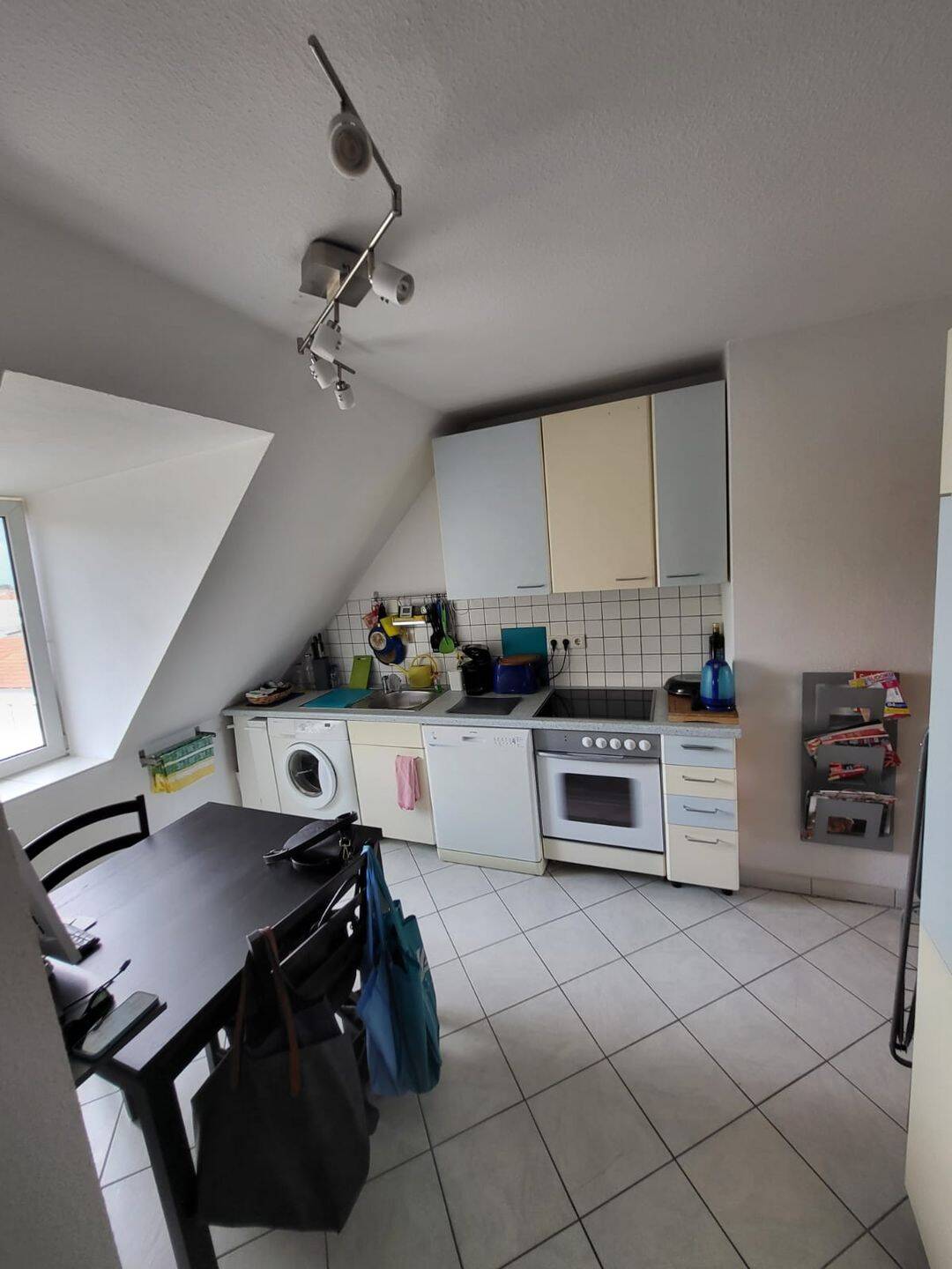 Charmante 2 Zi. DG-Wohnung Mögeldorf – Nürnberg – Vorschaubild 8