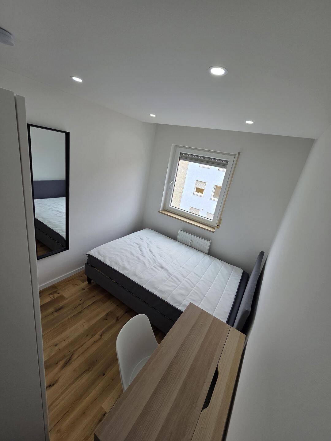 neu renoviertes & möbliertes WG Zimmer in Nürnberg – Nürnberg – Vorschaubild 8