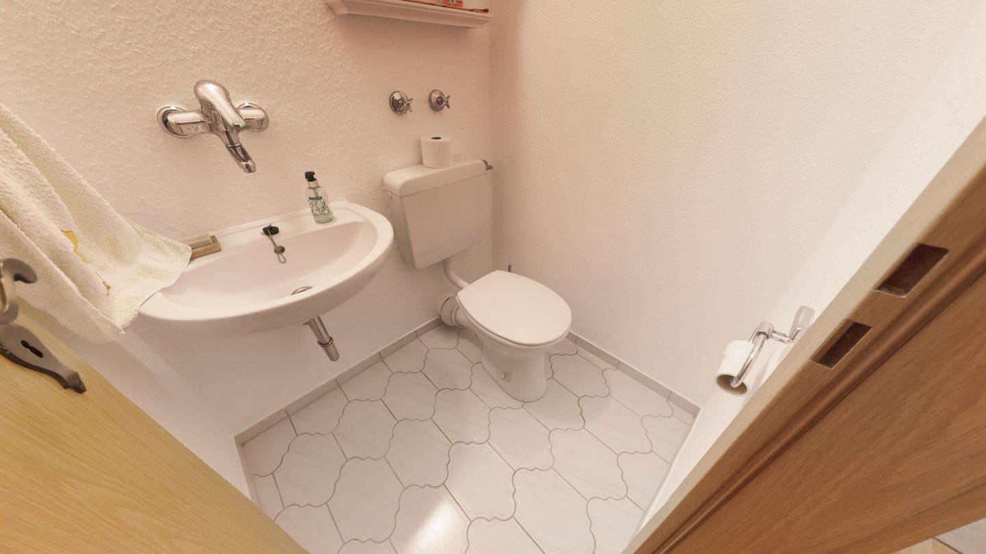 Ankommen & Wohlfühlen - Drei großzügige Zimmer, Tiefgaragenstellplatz und Aufzug! – Ratingen – Vorschaubild 9