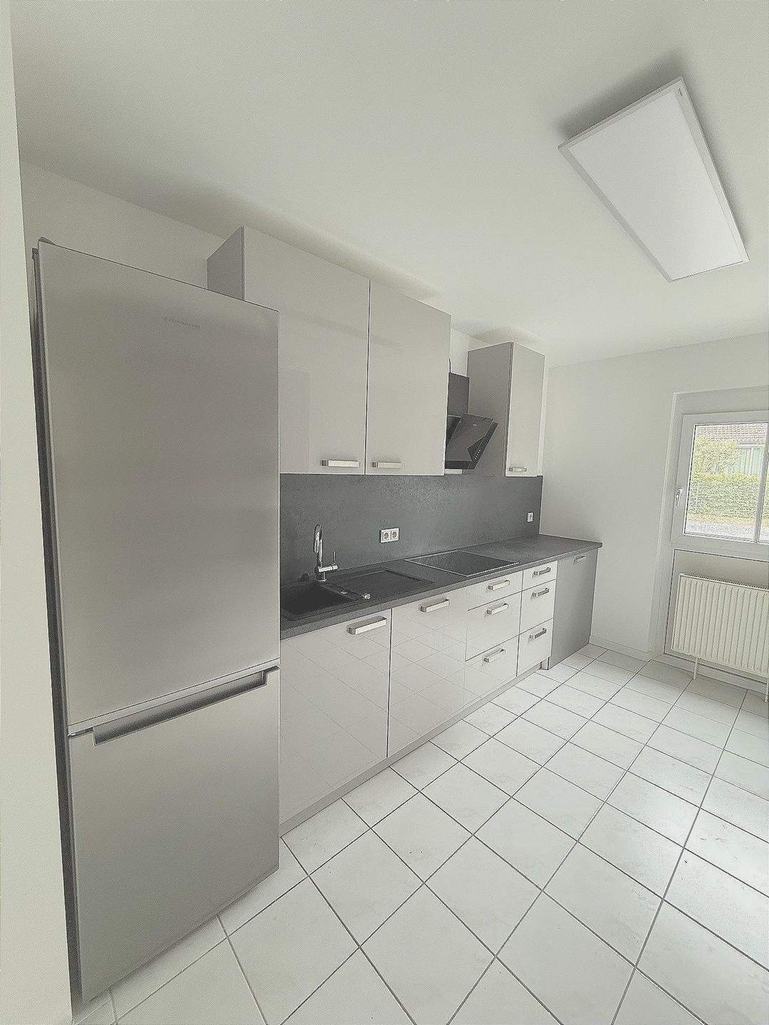 ERSTBEZUG nach Komplettsanierung !!! Neue Einbauküche / Terrasse / Garten in Grünheide (Mark) – Grünheide (Mark) – Vorschaubild 2