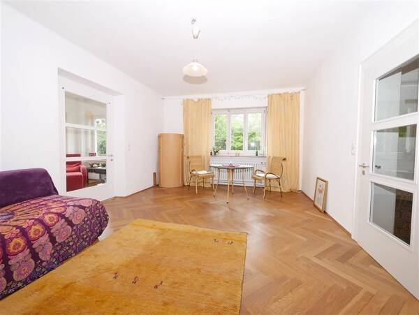Haus in 90571 Schwaig bei Nürnberg mit 237 m² kaufen