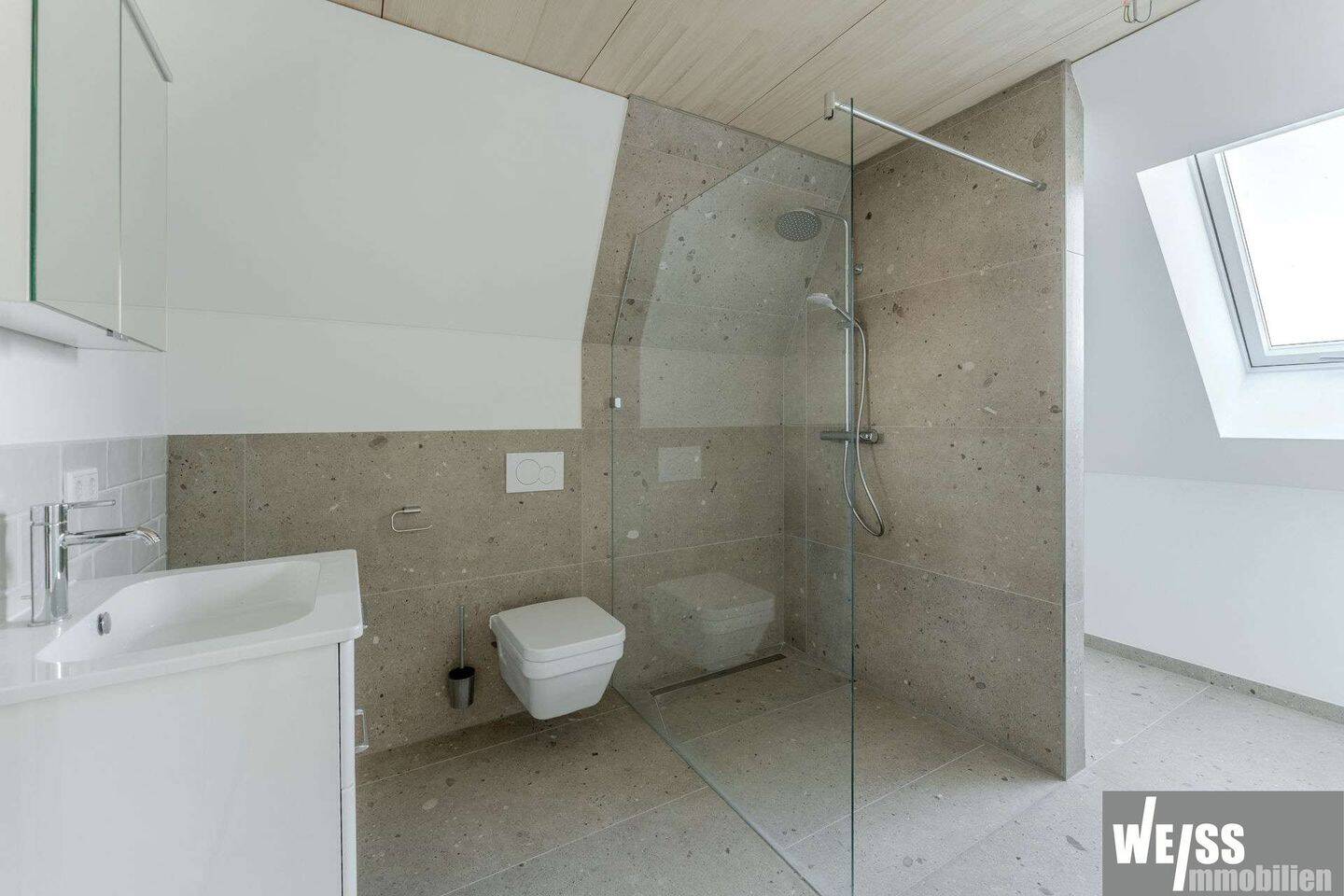 NEUBAU 3 Zi.-Maisonette-Whg. mit Festungsblick und Charmanter Dachterrasse – Würzburg – Vorschaubild 8