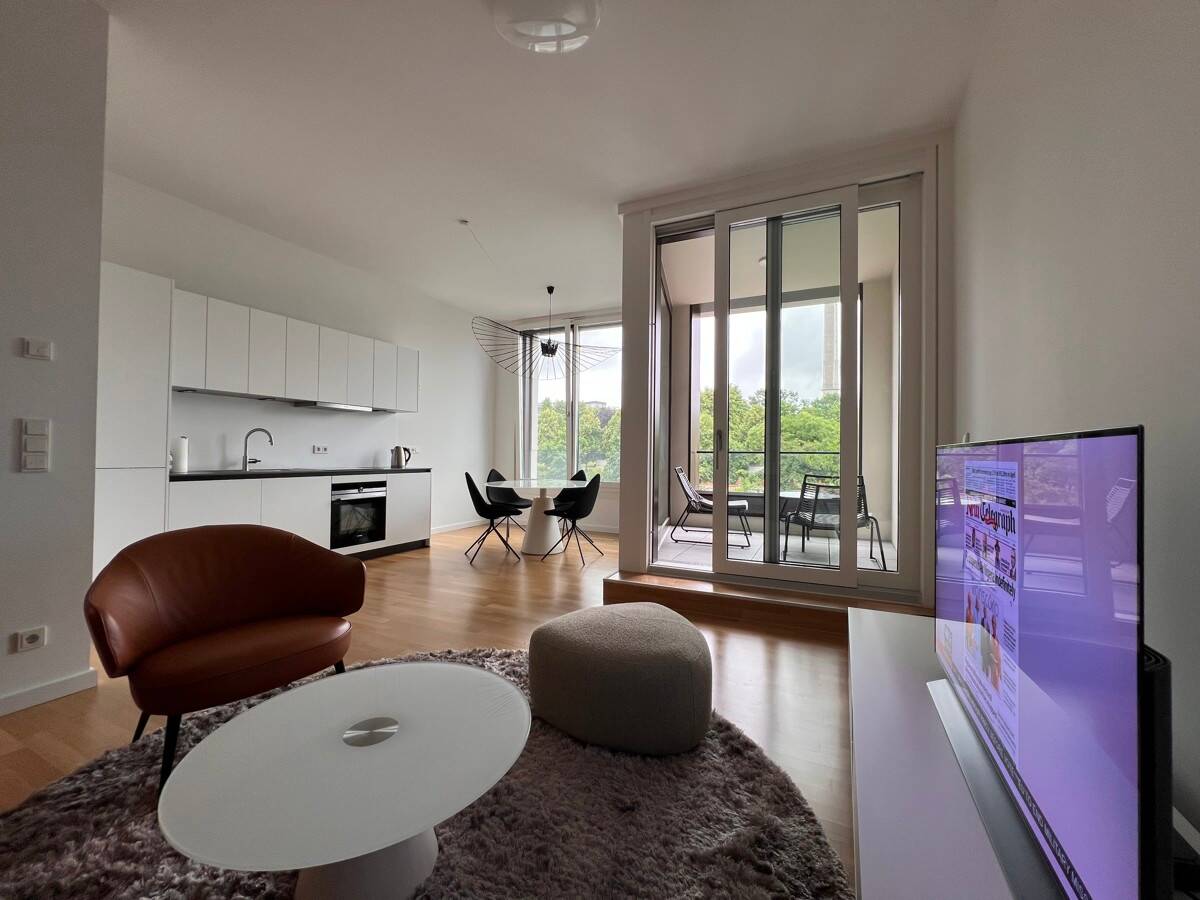 Mitte: 2-Zi-NB-Wohnung - WASSERBLICK - 71 m² - 2 TERRASSEN, EBK LUXUS Bad - per SOFORT zu VERKAUFEN – Berlin – Vorschaubild 9