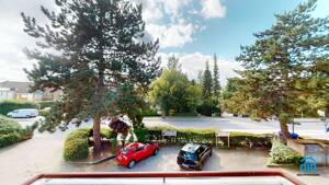---Modern-Single-Lage-TG-Balkon---