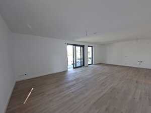 Großzügige moderne 3 RWG mit Balkon und Lift im 1. OG zu vermieten! – 1139 Dresden – Vorschaubild 3