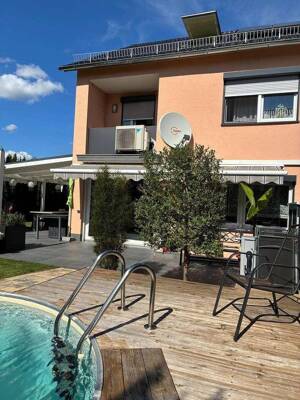 Wunderschönes Haus mit Pool