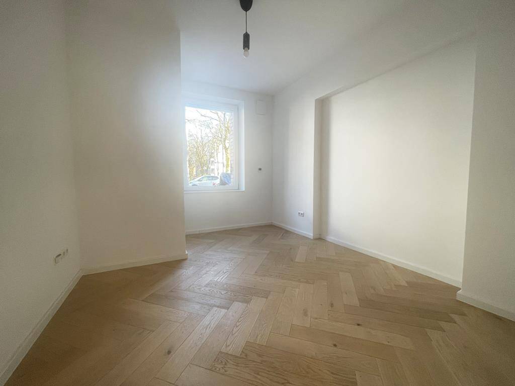WOHNWERTE HAMBURG - Sanierte 2-Zimmer Wohnung mit eigener Terrasse! – Hamburg – Vorschaubild 2
