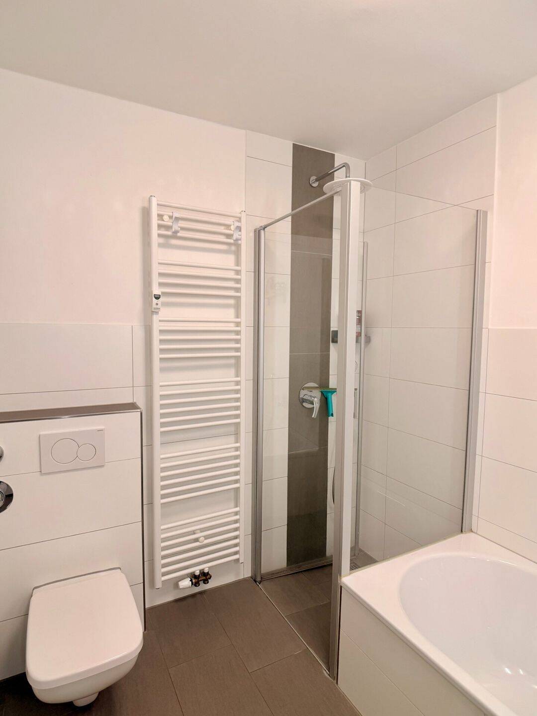 Modernisierte 4-Zimmer-Eigentumswohnung mit Ausrichtung zum Garten und Blick Richtung Musikerviertel – Bielefeld – Vorschaubild 7