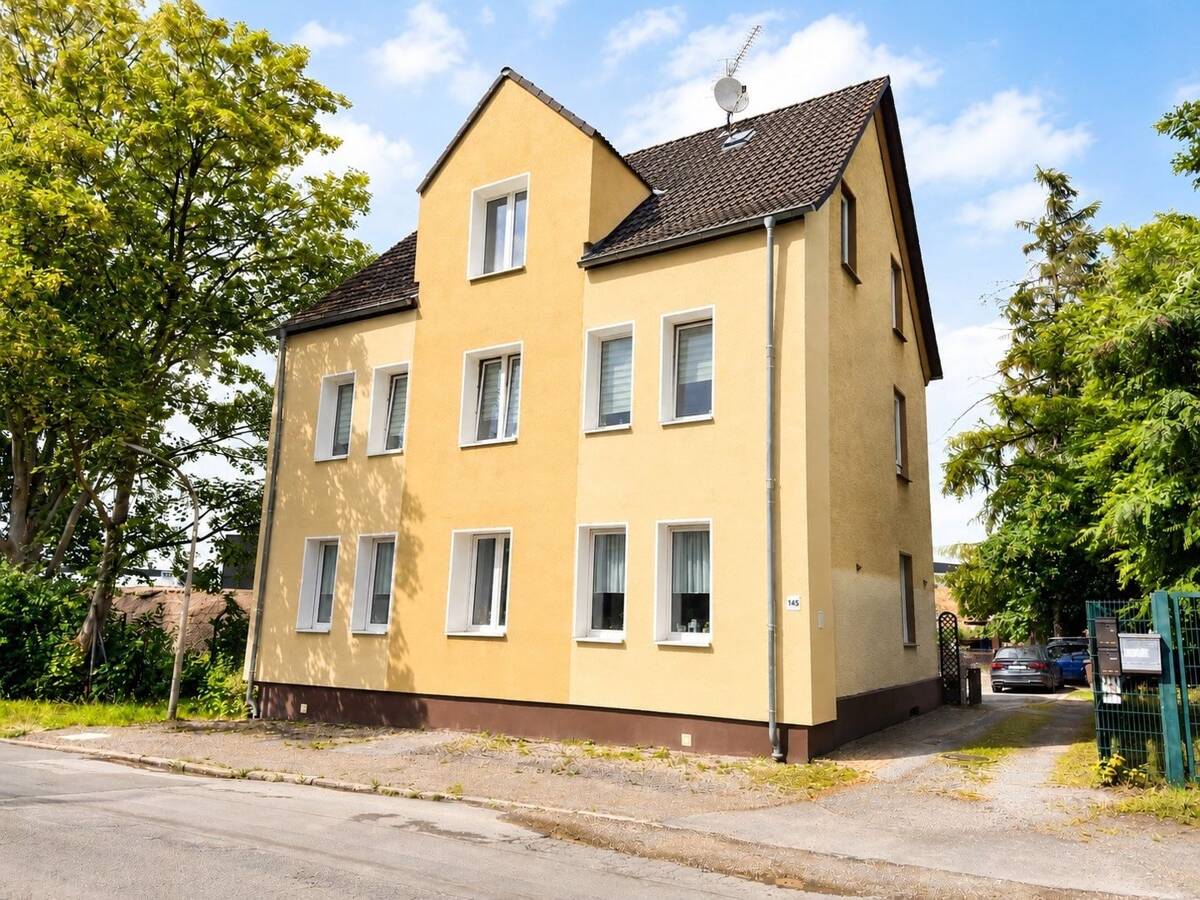 Attraktive Kapitalanlage - Gepflegtes Dreifamilienhaus mit Entwicklungspotenzial – 44357 Dortmund – Bild 1 von 9