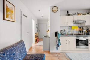 IMMORath.de - Gepflegte 2-Zimmer-Wohnung mit Balkon und Einbauküche in Freiburg – 79100 Freiburg im Breisgau – Vorschaubild 4
