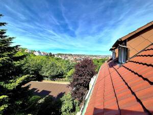 2 Zi. Whg, DG, ca. 45 m², schöner Blick Richtung Wald, ruhig und hell, Garage optional, HHL- Plettenbergsiedlung – 70186 Stuttgart – Vorschaubild 8