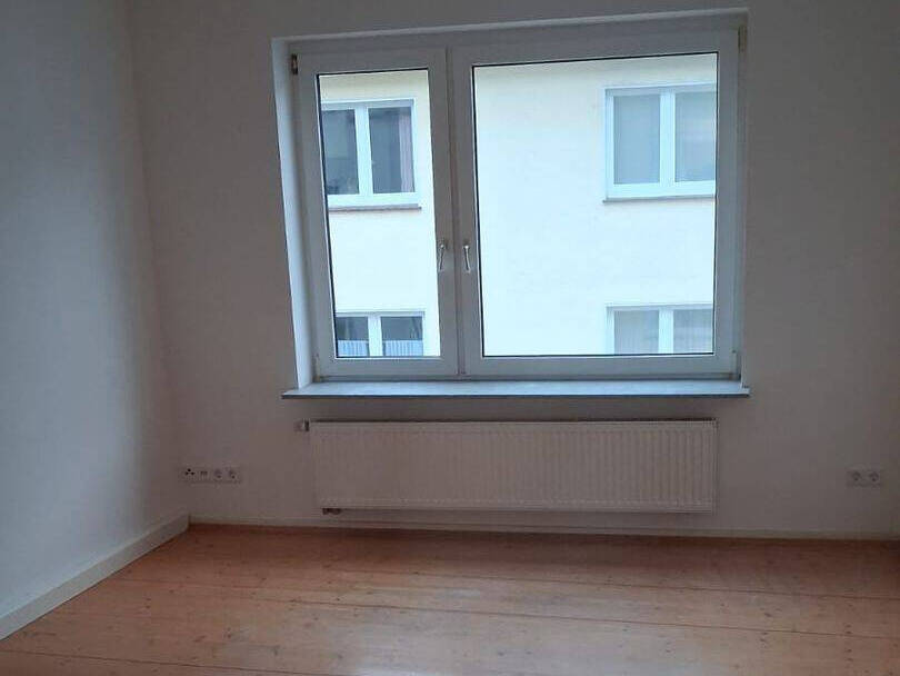 Ab sofort!! helle frisch saniertes Apartment mit Einbauküche 3.OG zu vermieten – Wuppertal – Vorschaubild 4