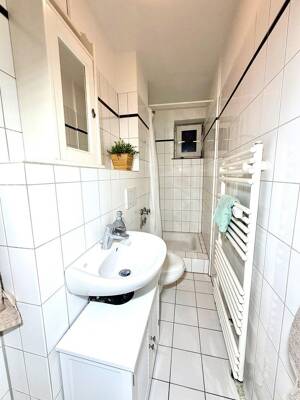 Renovierte 3-Zimmer-Eigentumswohnung | Bezugsfrei | Neuer Vinylboden – 22523 Hamburg – Vorschaubild 8