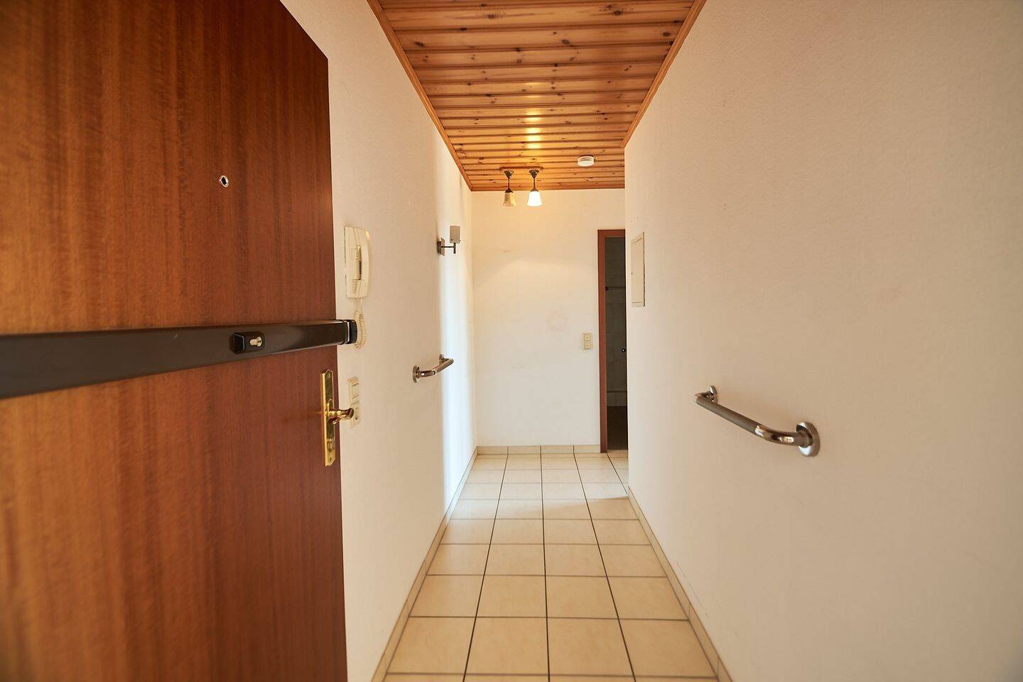 Helle 2-Zimmer-Wohnung mit Balkon und Weitsicht in Toplage! – Wuppertal – Vorschaubild 6