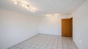 Helle 3,5-Zimmer-Wohnung mit Balkon ins Grüne, Tageslichtbad & Tiefgaragenstellplatz – 67065 Ludwigshafen am Rhein – Vorschaubild 4
