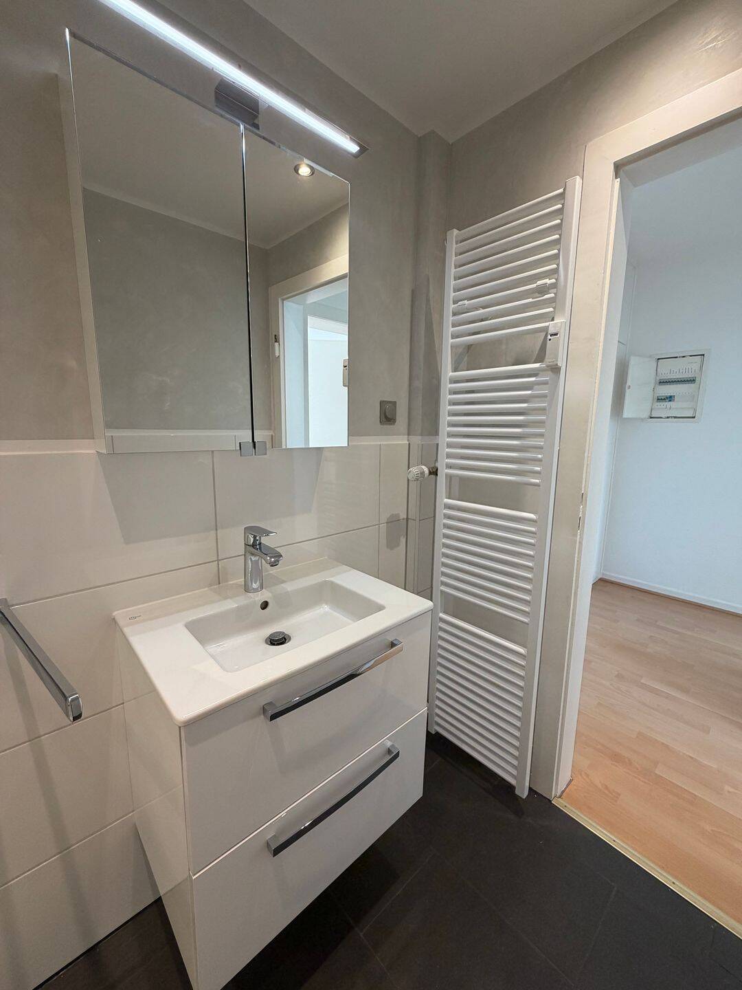 Helle 3-Zimmer mit Balkon in zentraler, ruhiger Lage – Mönchengladbach – Vorschaubild 4