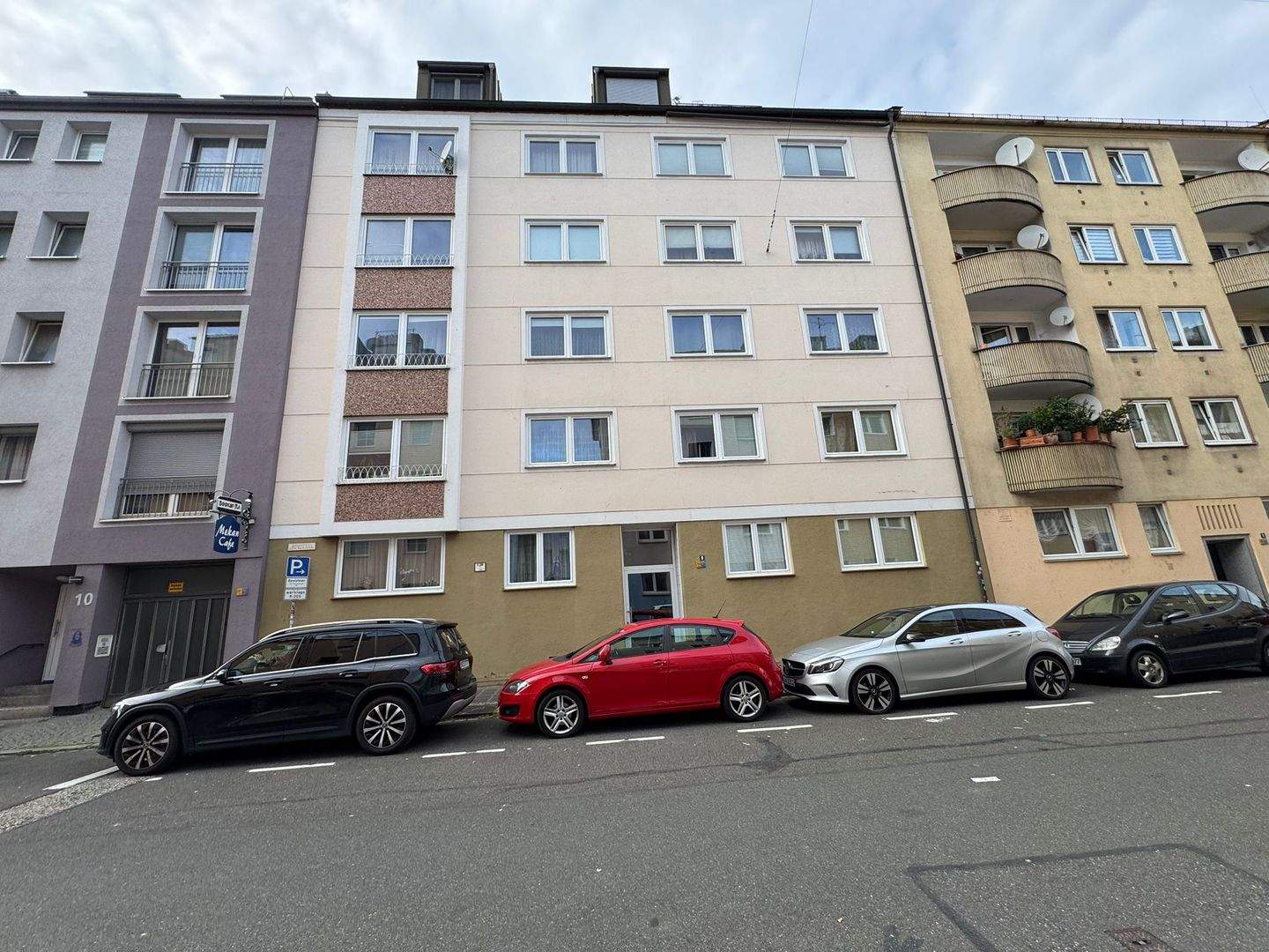 Preisreduzierung – Angebot des Monats! Stilvoll sanierte 3-Zimmer-Wohnung mit Balkon in begehrter Lage von Nürnberg-Gostenhof – Nürnberg – Vorschaubild 2