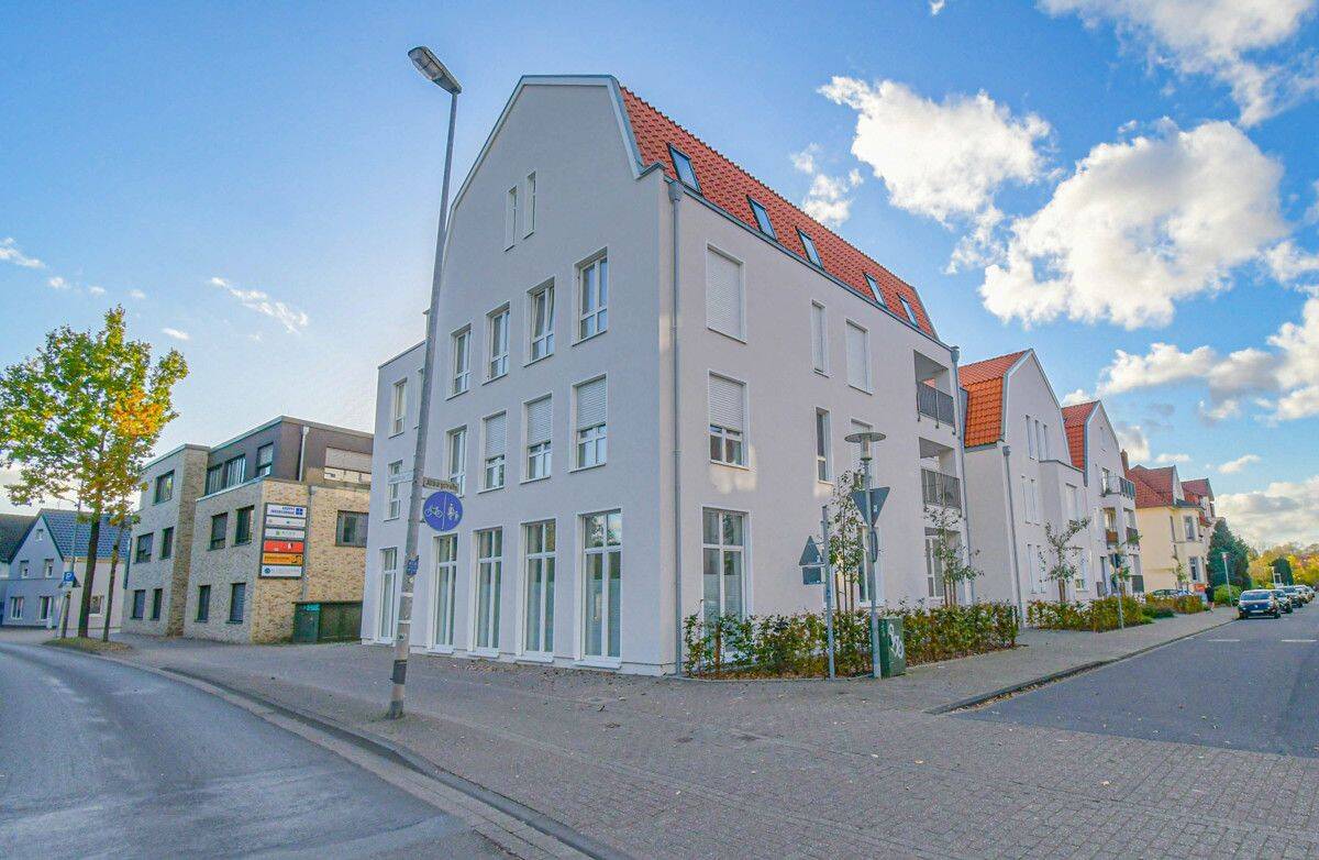5990 - Single-Appartement mit EBK und Balkon in gefragter Lage! – 26135 Oldenburg – Bild 1 von 6