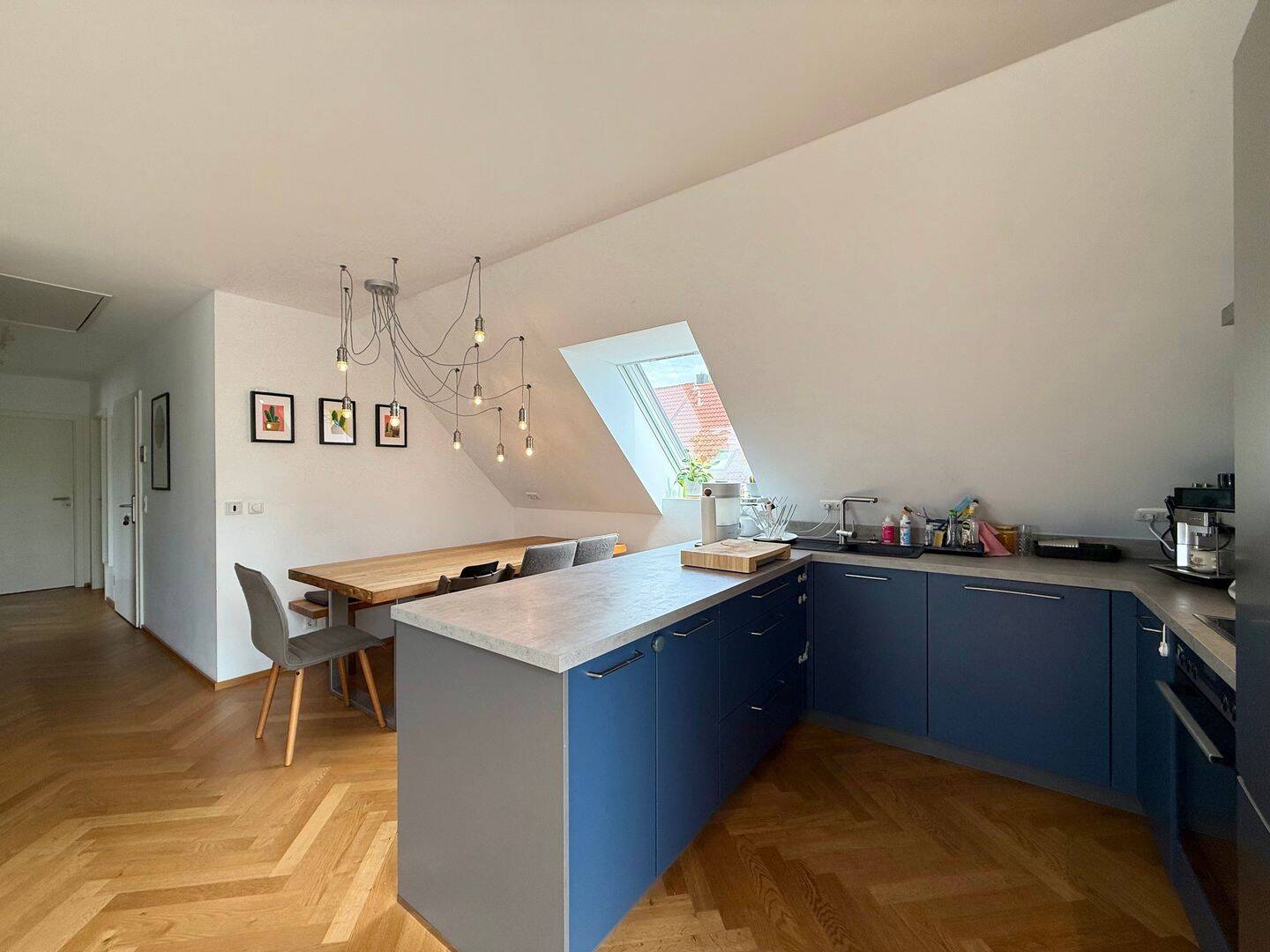 Moderne 3 Zimmer Dachgeschosswohnung in attraktiver Lage von Nürnberg – Nürnberg – Vorschaubild 7