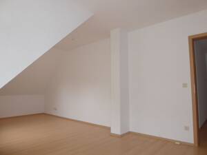 Schöne 2-Zimmer-Dachgeschosswohnung mit Balkon im Rudolspark – 7407 Rudolstadt – Vorschaubild 5