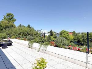 Brasselsberg / Bestlage… Sehr gepflegtes, großzügiges Einfamilienhaus mit herrlichem Fernblick und traumhaft schönem Garten – 34132 Kassel – Vorschaubild 7