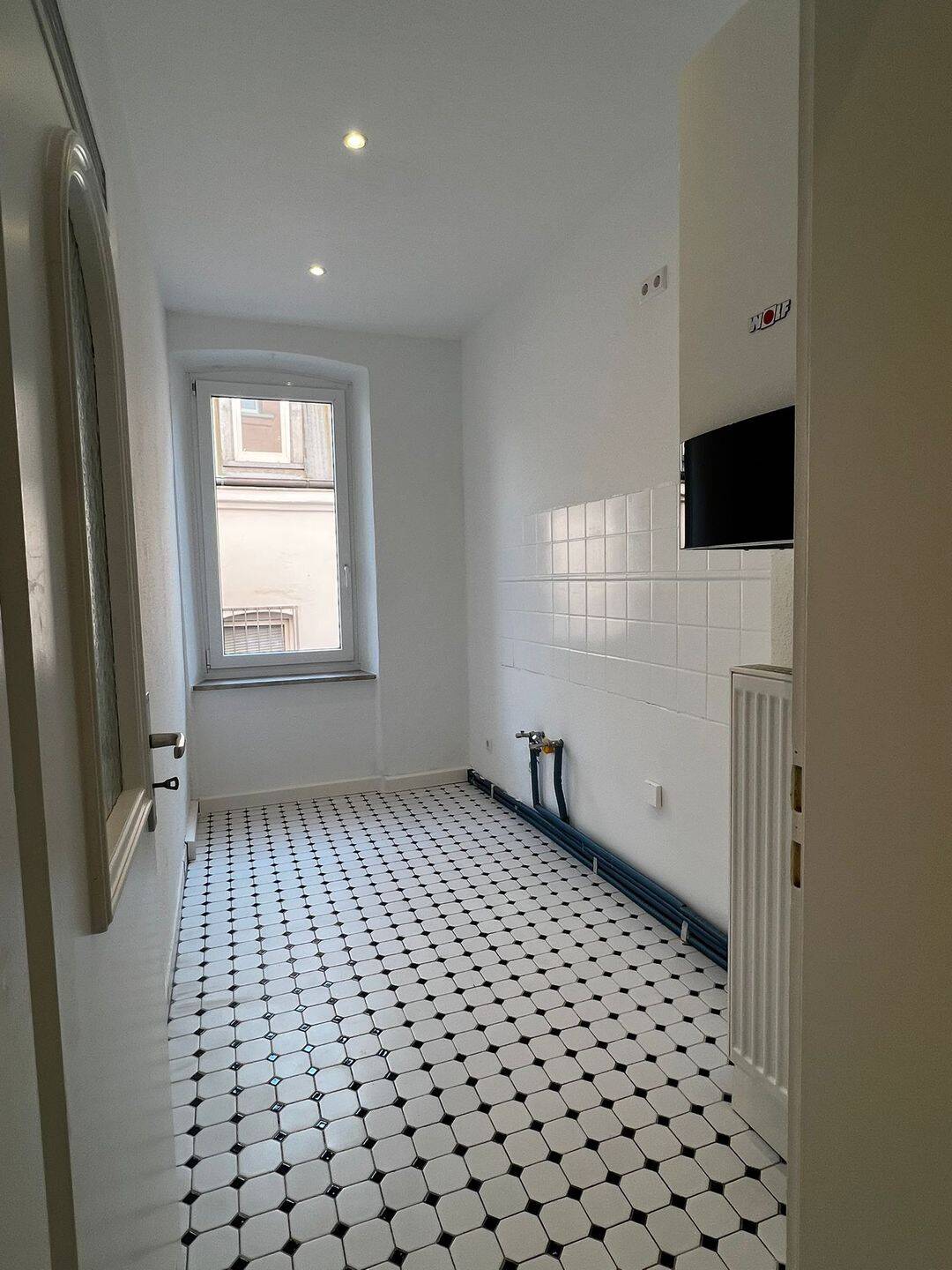 Helle frisch sanierte 3-Zimmer Altbauwohnung – Nürnberg – Vorschaubild 9