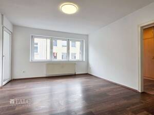Charmante Stadtwohnung mit Balkon im Herzen von Duisburg-Ruhrort – 47119 Duisburg – Vorschaubild 3