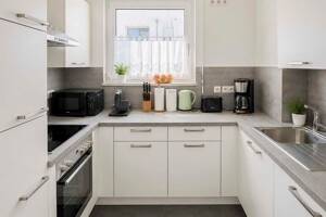 Moderne und Helle 2 Zimmer Wohnung in schöner Anlage mit Süd-Loggia und TG! – 81245 München – Vorschaubild 5