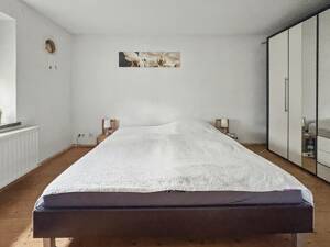Wohnhaus mit Potenzial für Familien, Mehrgenerationenwohnen oder Neubau in Dresden – 1108 Dresden – Vorschaubild 6