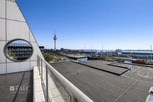 Top Lage direkt an der Weser - Penthouse-Feeling zum verlieben! – 27568 Bremerhaven – Vorschaubild 4