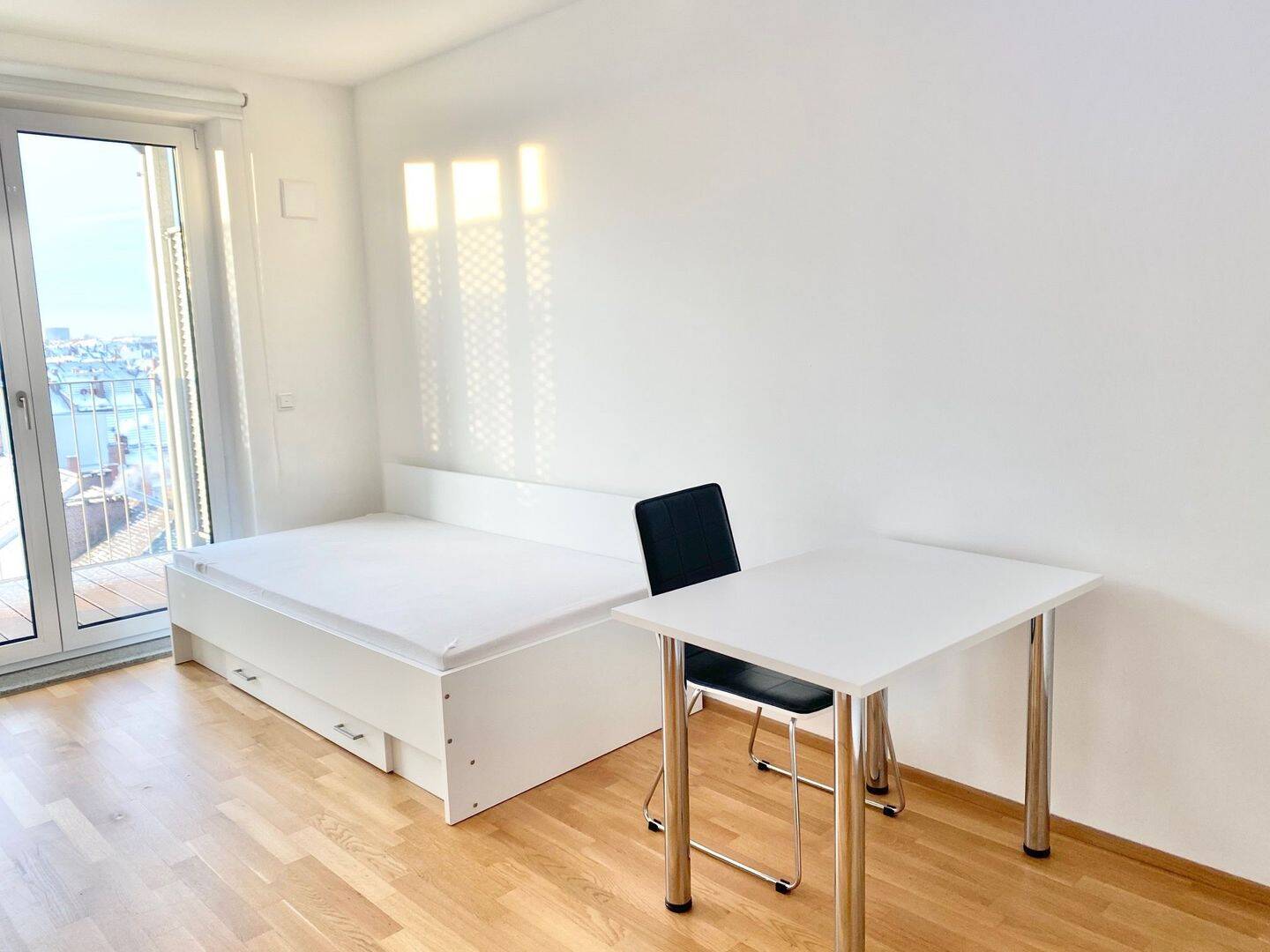 TOP MODERNES VOLL MÖBLIERTES 1 ZIMMER APARTMENT MIT BALKON ***NUR FÜR STUDENTEN ODER AUSZUBILDENDE****** – Nürnberg – Vorschaubild 7