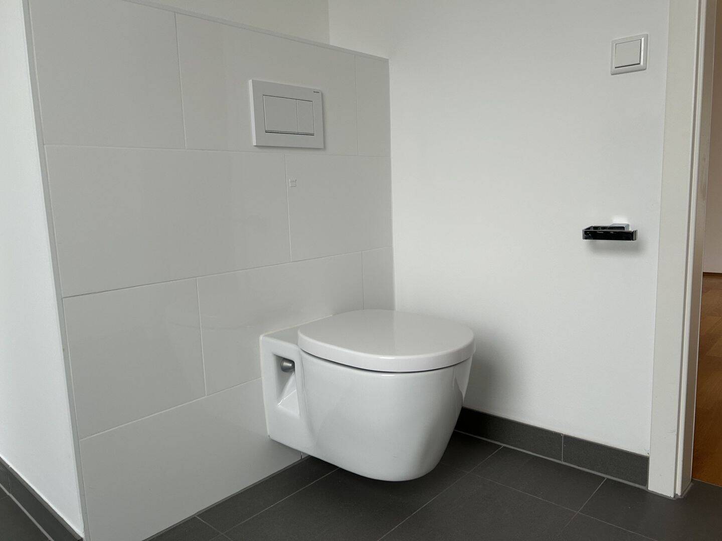 Wunderschöne große 3-Zimmer-Wohnung mit Dachterrasse in München – München – Vorschaubild 6