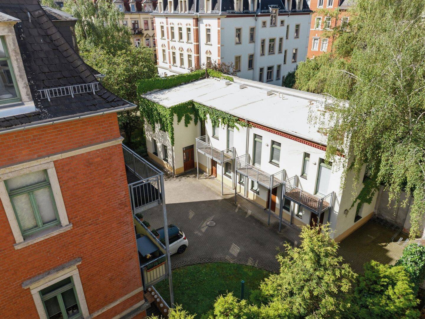 18 Wohneinheiten - Attraktives Mehrfamilienhaus - Solide Kapitalanlage mit Entwicklungspotenzial – Dresden – Vorschaubild 3