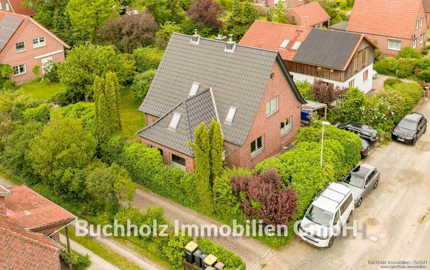 Buchholz - zentrumsnahes Einfamilienhaus mit 7 Zimmern – Buchholz in der Nordheide – Vorschaubild 2
