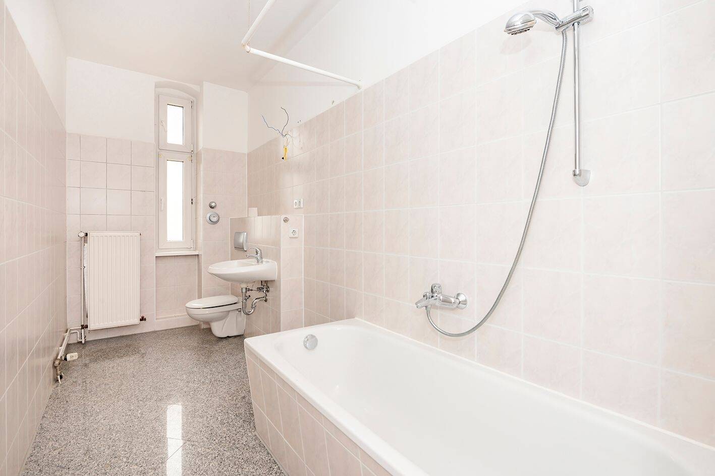 Extravagante Maisonette Wohnung mit 2 Balkonen ! – Berlin – Vorschaubild 3