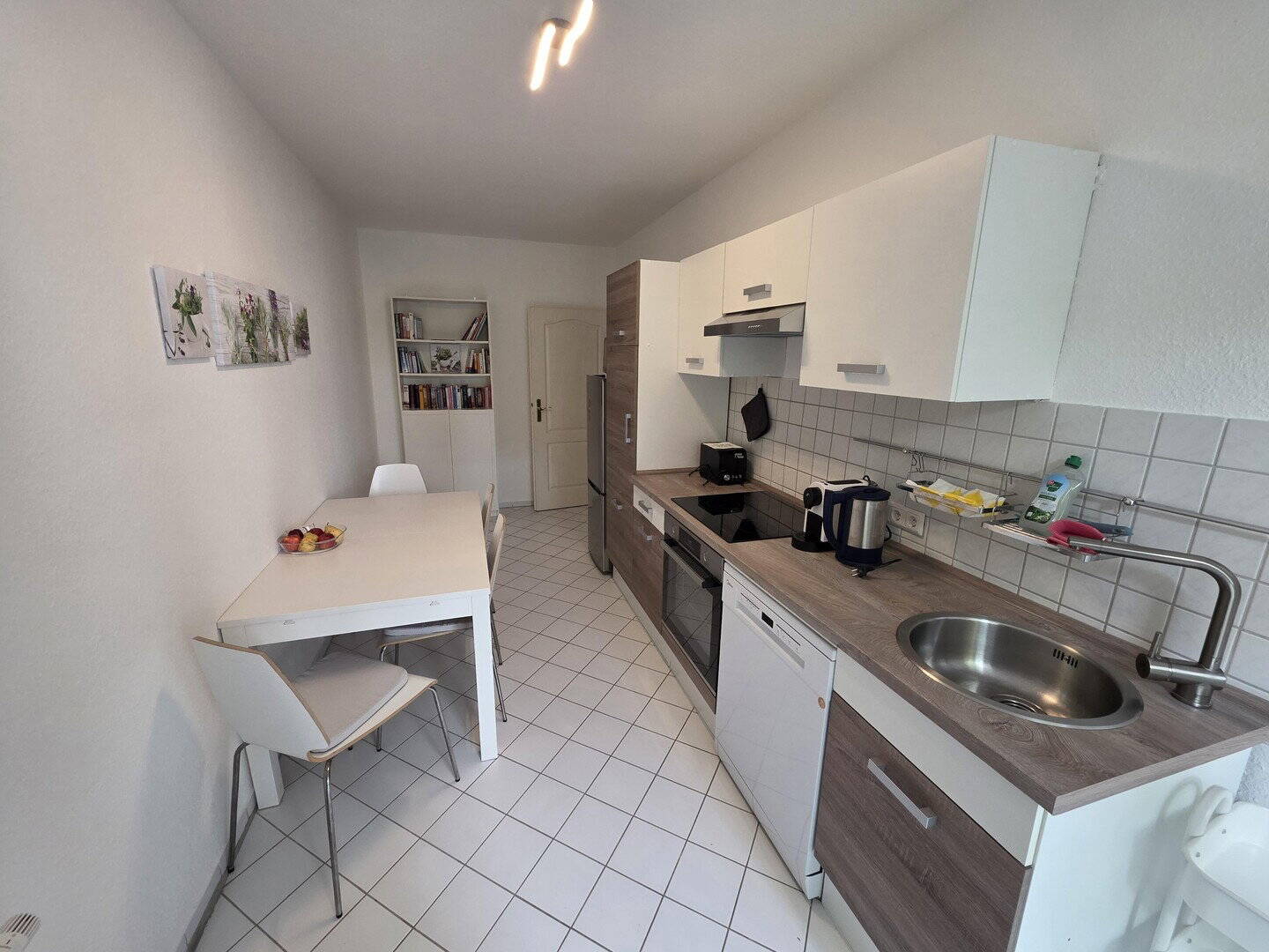 Furnished premium bedroom in a shared 2-bedroom apartment with balcony - all bills included – Leipzig – Vorschaubild 6