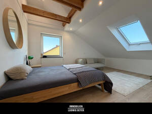 Moderne drei Zimmer Dachgeschosswohnung – 85055 Ingolstadt – Vorschaubild 8