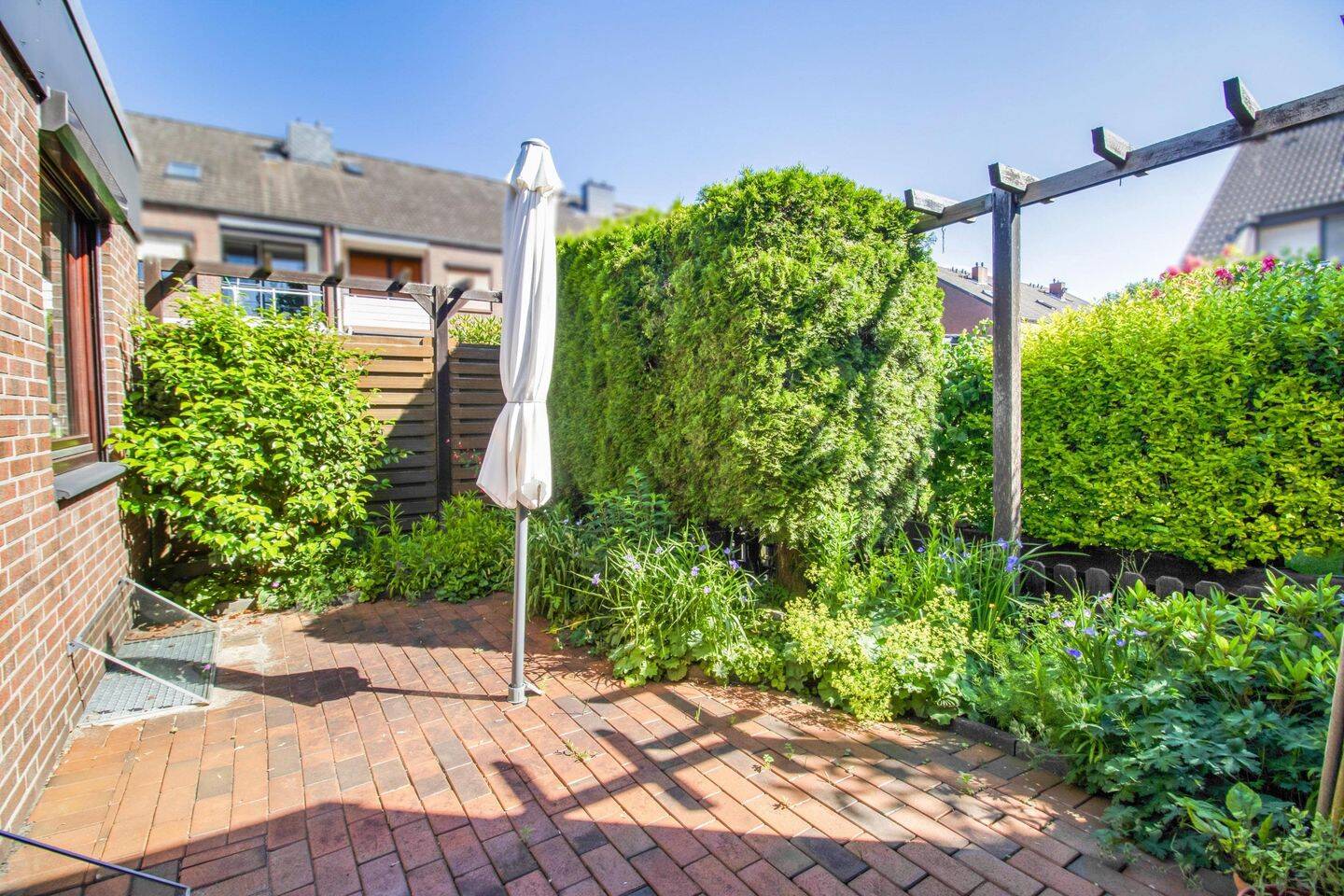 Bremen-Osterholz: Gepflegter Bungalow mit zwei Terrassen auf Erbpachtgrundstück – Bremen – Vorschaubild 3