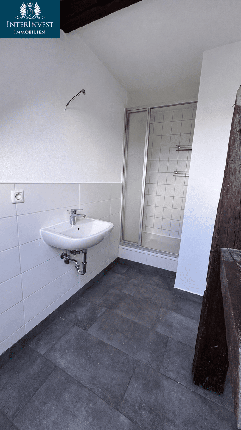 Helle Maisonette-Dachgeschosswohnung mit Balkon & Loft-Charakter – Magdeburg – Vorschaubild 6
