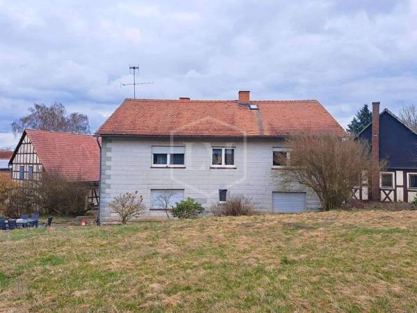 Bauernhaus in 35102 Lohra mit 270 m² kaufen