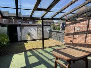 Ideales Familienhaus in ruhiger Wohnlage mit großem Platzangebot, Garage und Carport – 50765 Köln – Vorschaubild 2