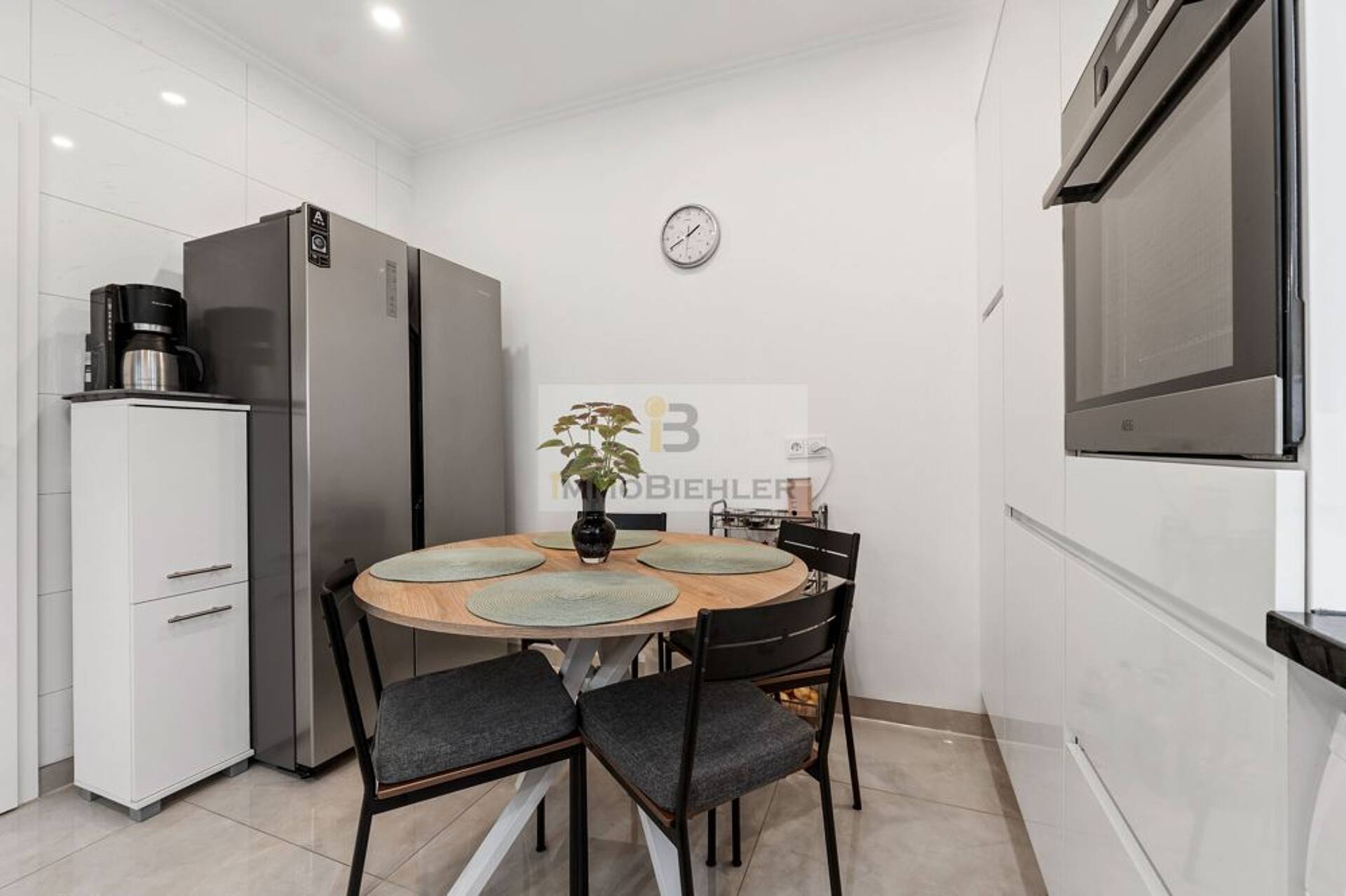 Etagenwohnung in 50935 Köln mit 81 m² kaufen