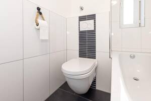 Sonniges Altbau-Juwel am Lindenplatz: Top-effizient saniert mit Süd-Balkon – 40235 Düsseldorf – Vorschaubild 8