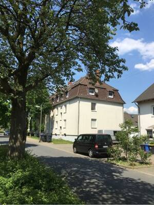 Moderne und helle Dachgeschosswohnung mit großzügiger Wohnküche in Essen-Borbeck – 45356 Essen – Vorschaubild 7
