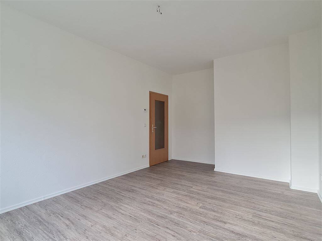 *Zu Hause in Gablenz* mit Balkon und Blick ins Grüne, Stellplatz, Keller+Boden – Chemnitz – Vorschaubild 3