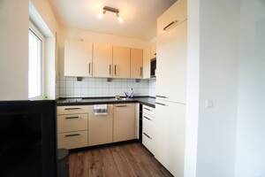 Möbliertes 1-Zimmer-Apartment mit Küche, Balkon & Tiefgaragenstellplatz in Bielefeld – 33609 Bielefeld – Vorschaubild 3