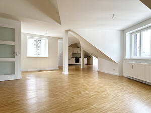 helle + loftartige 4 Zi. DG- Wohnung in Othmarschen – 22607 Hamburg – Vorschaubild 2