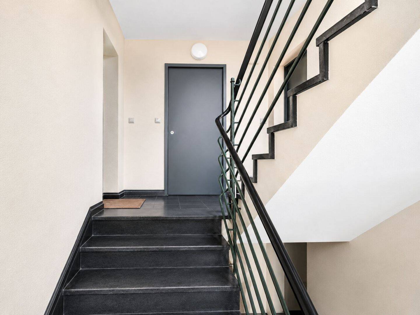 Gut geschnittene 2-Zimmer-Wohnung mit Loggia in ruhiger Wohnstraße - vermietet – Berlin – Vorschaubild 7