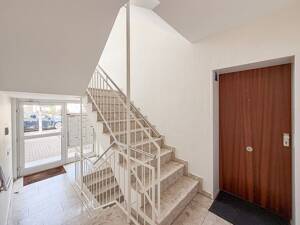 Licht, Luft und Lebensraum - eine charmante 3,5-Zimmer-Wohnung mit Balkon im 1. OG. – 45894 Gelsenkirchen – Vorschaubild 3