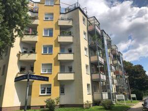 3-Zimmer-Wohnung mit Balkon in Laubegast zu vermieten!